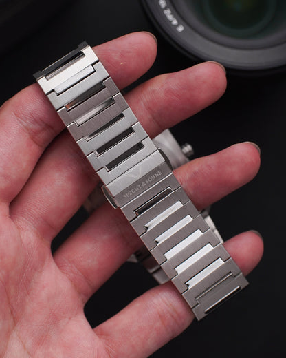 שעון SPECHT & SÖHNE SP2654Q | מנגנון Seiko VX3K | זכוכית ספיר | פלדת 316L | 50 מטר